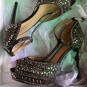 BNIB Thalia Sodi jeweled stilettos